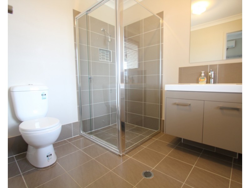 21 Milling Road, Edmondson Park NSW 2174