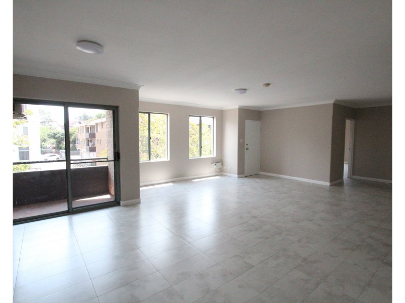 4/18-20  Norfolk Street, Liverpool NSW 2170