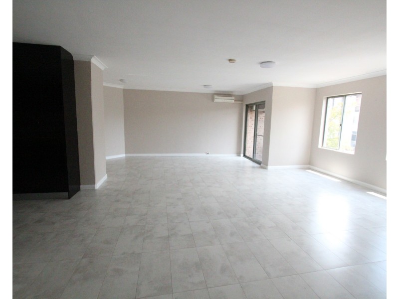 4/18-20  Norfolk Street, Liverpool NSW 2170