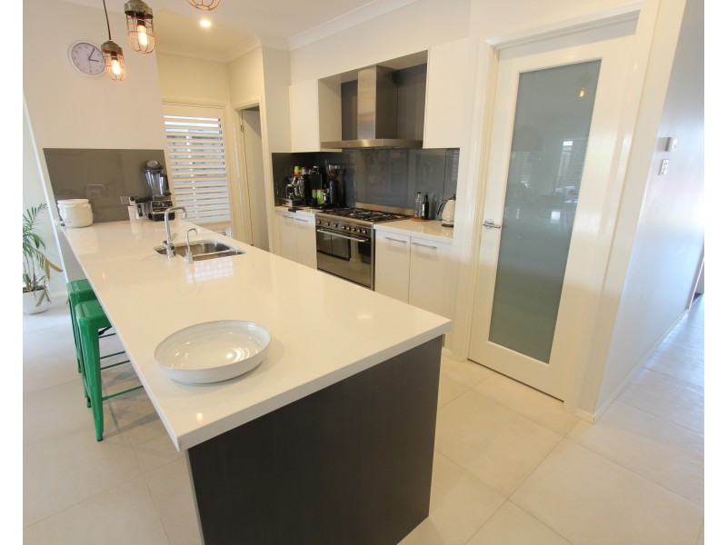 39 Conlon  Avenue, Moorebank NSW 2170