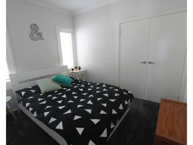 39 Conlon  Avenue, Moorebank NSW 2170