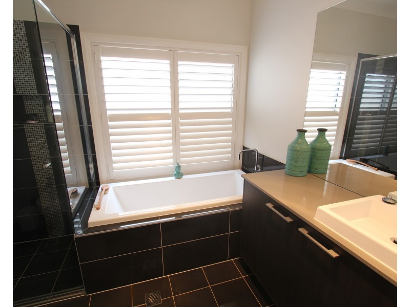 39 Conlon  Avenue, Moorebank NSW 2170