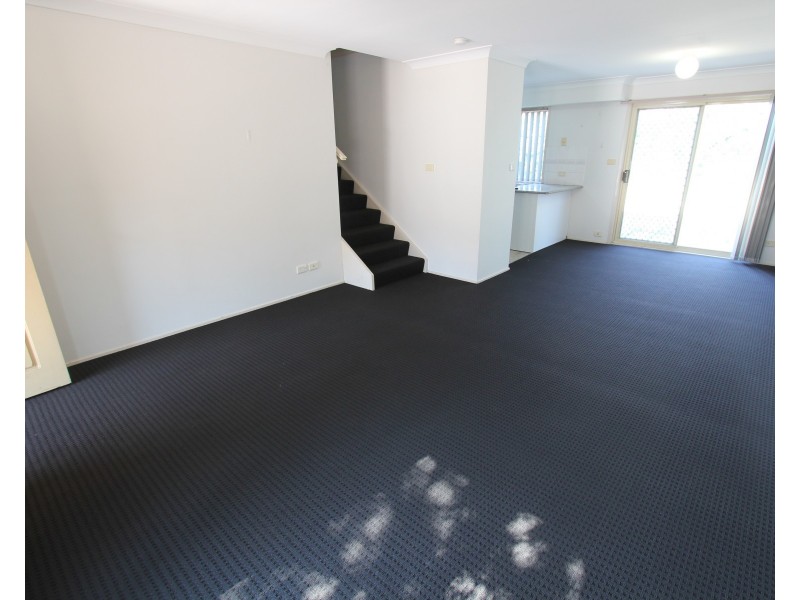 8/130 Glenfield Road, Casula NSW 2170