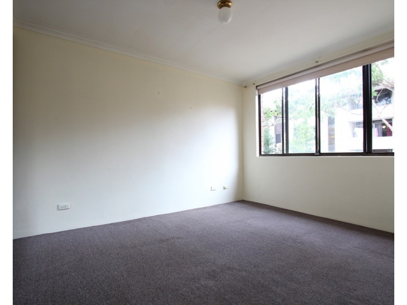 8/142 Moore Street, Liverpool NSW 2170