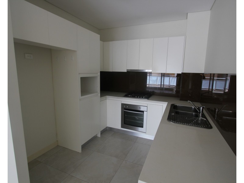 12/41 Lachlan Street, Liverpool NSW 2170