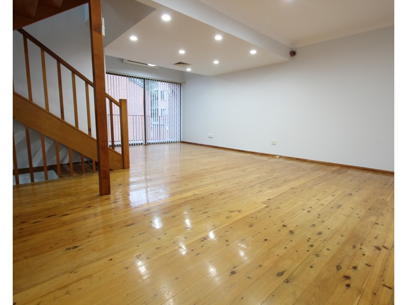 7/3-5 Atkinson Street, Liverpool NSW 2170