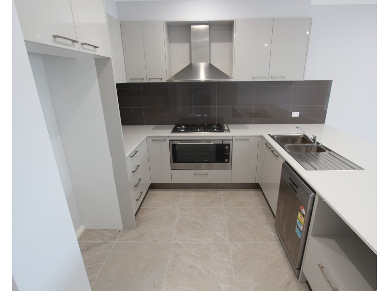 1 Kingsbury Road, Edmondson Park NSW 2174