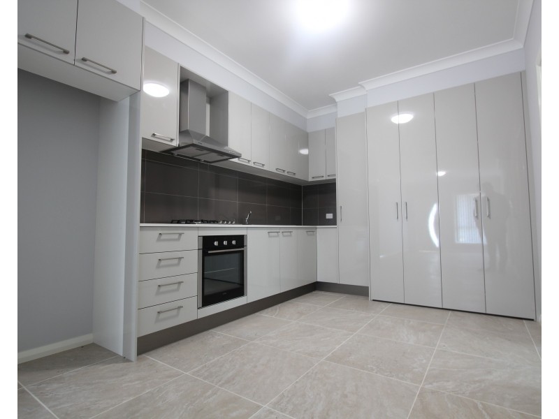 1A Kingsbury Road, Edmondson Park NSW 2174