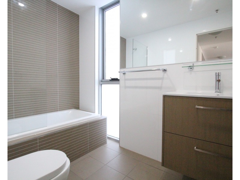 140/2 Browne Parade, Liverpool NSW 2170