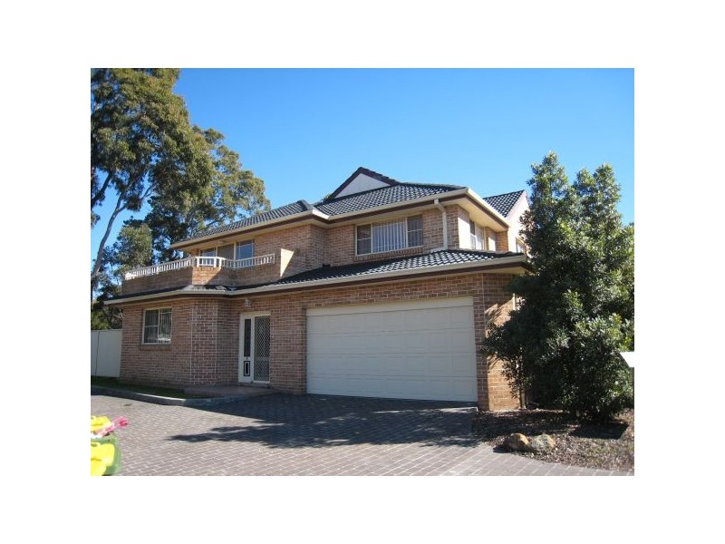 6/24 Arnold Place, Menai NSW 2234