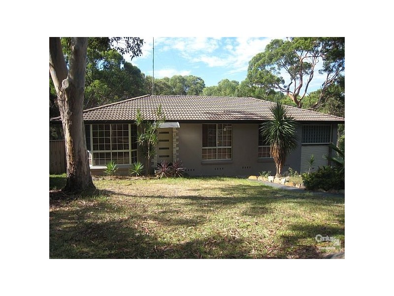 33 Angophora Place, Alfords Point NSW 2234