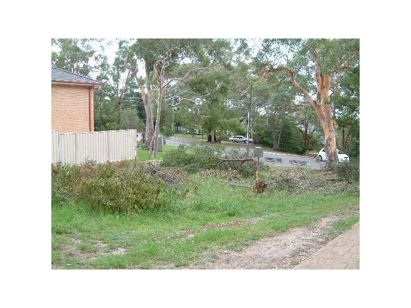 104 Bignell Street, Illawong NSW 2234