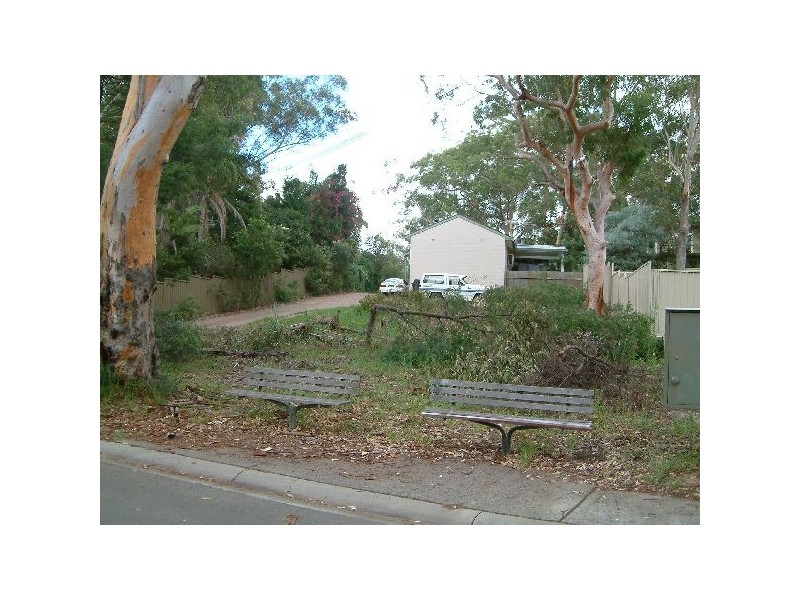 104 Bignell Street, Illawong NSW 2234