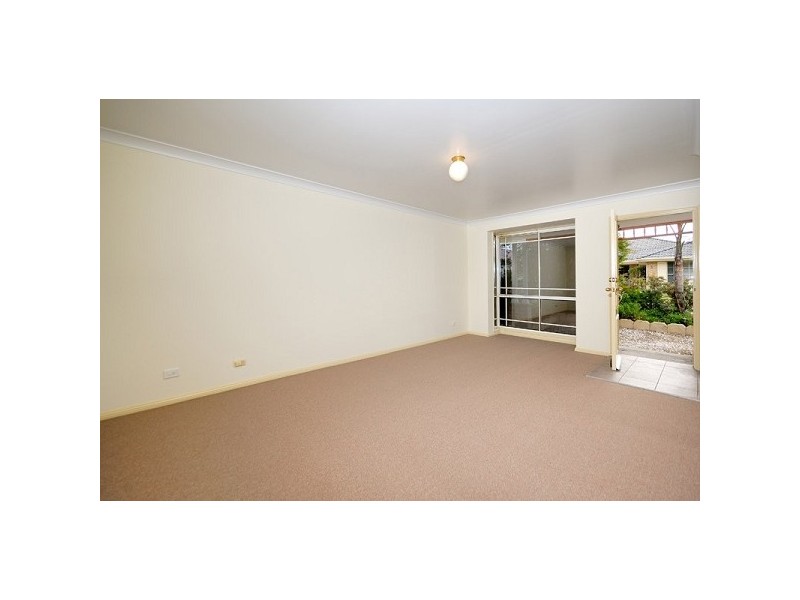 4 Arnold Place, Menai NSW 2234