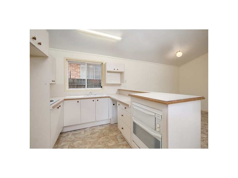 4 Arnold Place, Menai NSW 2234