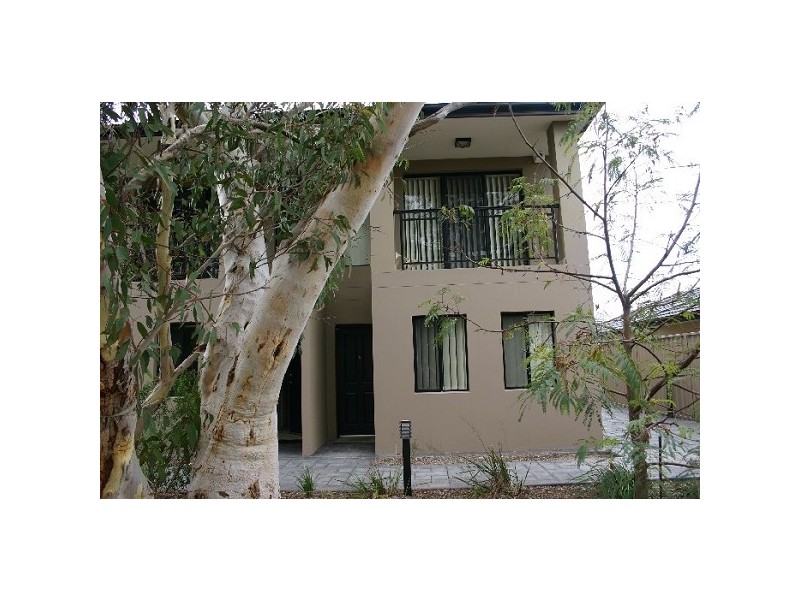 6/54 Osprey Drive, Illawong NSW 2234