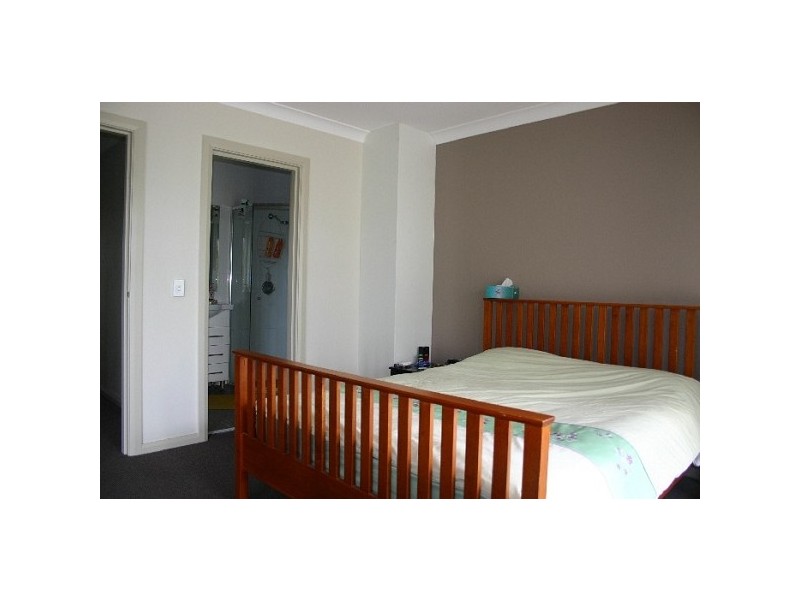 6/54 Osprey Drive, Illawong NSW 2234