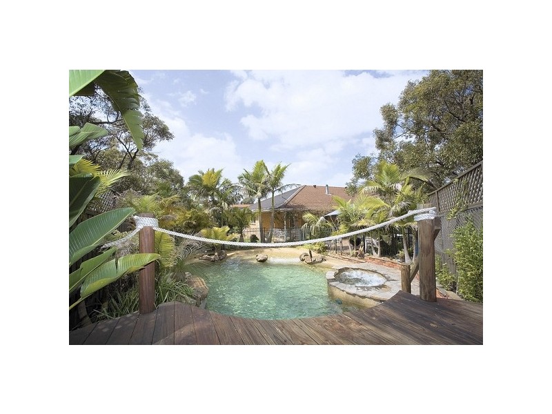 52 Coachwood Crescent, Alfords Point NSW 2234