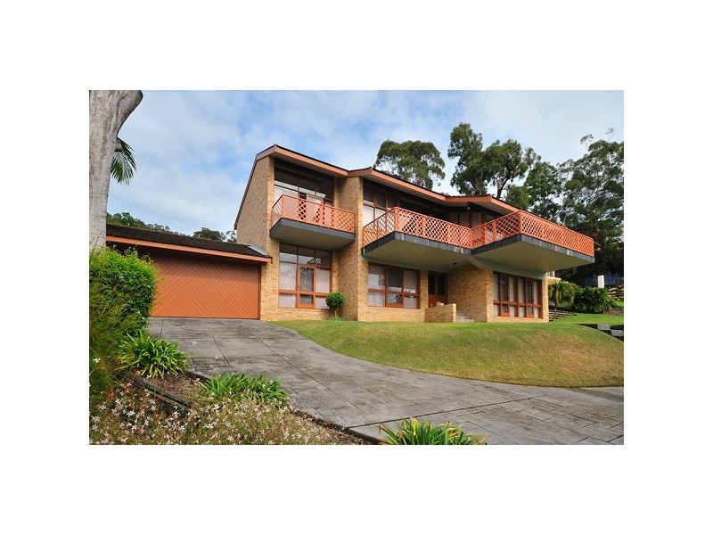 109 Bignell Street, Illawong NSW 2234