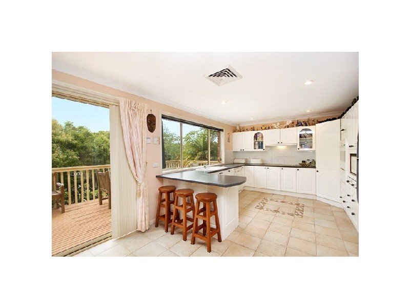 21 Beaumaris Drive, Menai NSW 2234