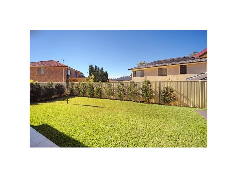 4 Parkwood Drive, Menai NSW 2234