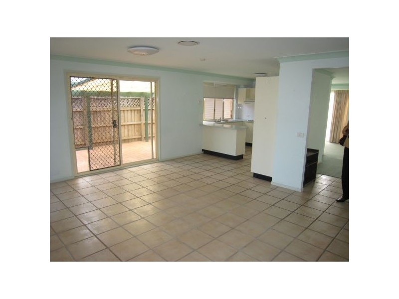 8 Kerslake Grove, Menai NSW 2234