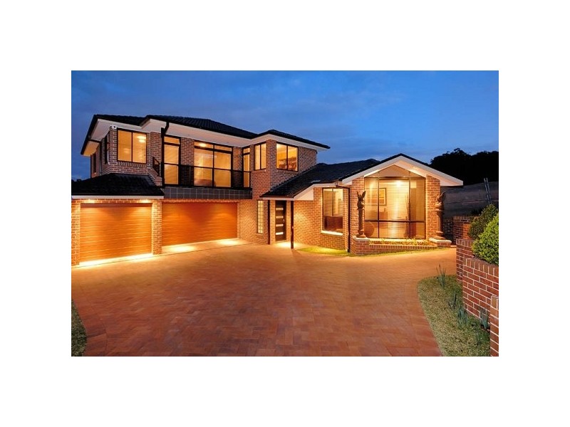 5 Colwyn Close, Menai NSW 2234