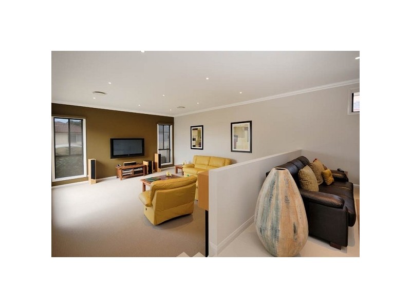 5 Colwyn Close, Menai NSW 2234