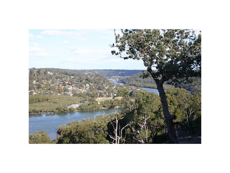 23-25 Sproule Road, Illawong NSW 2234