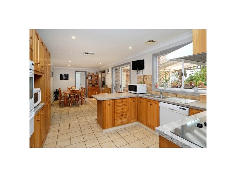 144 Brushwood Drive, Alfords Point NSW 2234