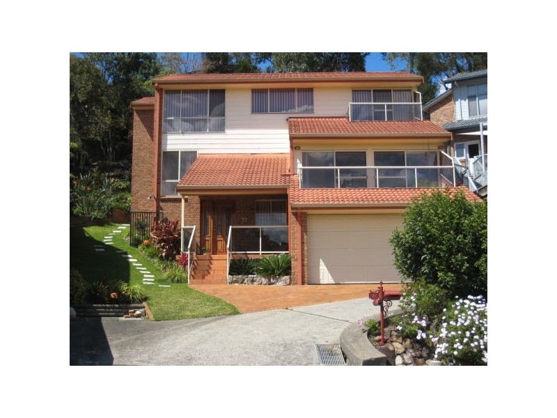 27 Burley Close, Illawong NSW 2234