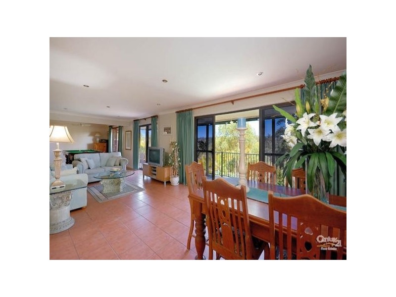 35 Barnes Crescent, Menai NSW 2234