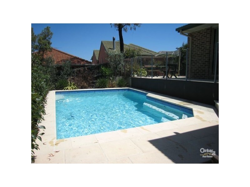 12 Fiddlewood Grove, Menai NSW 2234