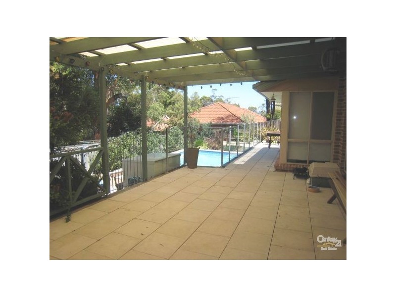 12 Fiddlewood Grove, Menai NSW 2234