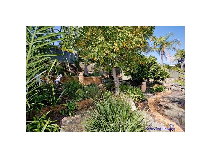 2 McCabe Place, Menai NSW 2234