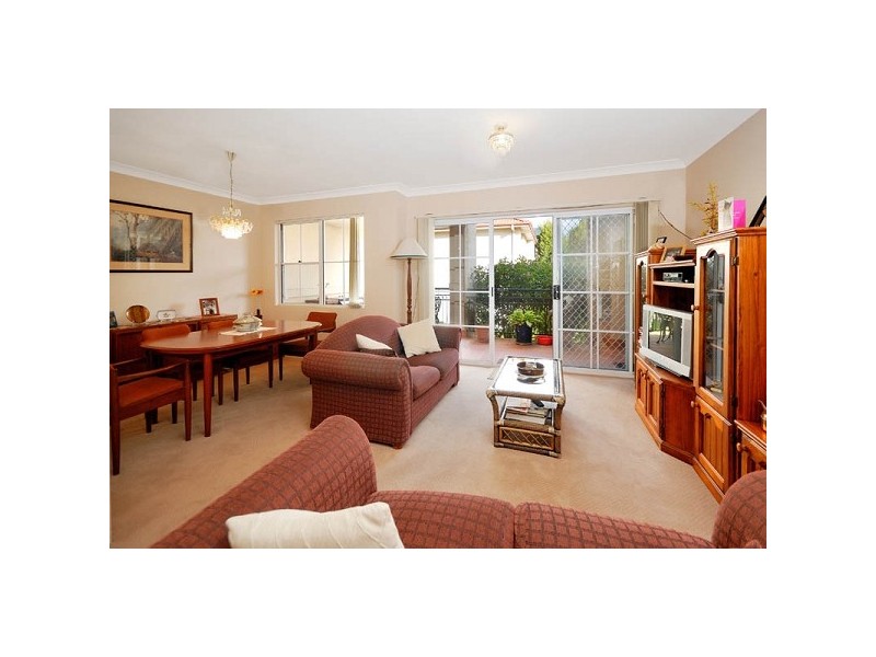 2/27 Bluegum Way, Menai NSW 2234