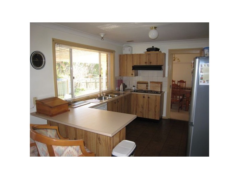 10 Blueberry Place, Alfords Point NSW 2234