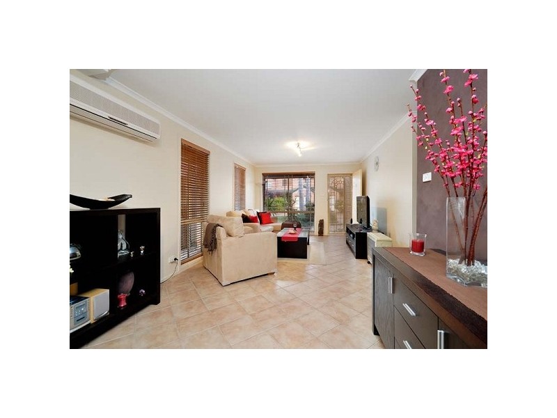 11/11 Owen Jones Row, Menai NSW 2234