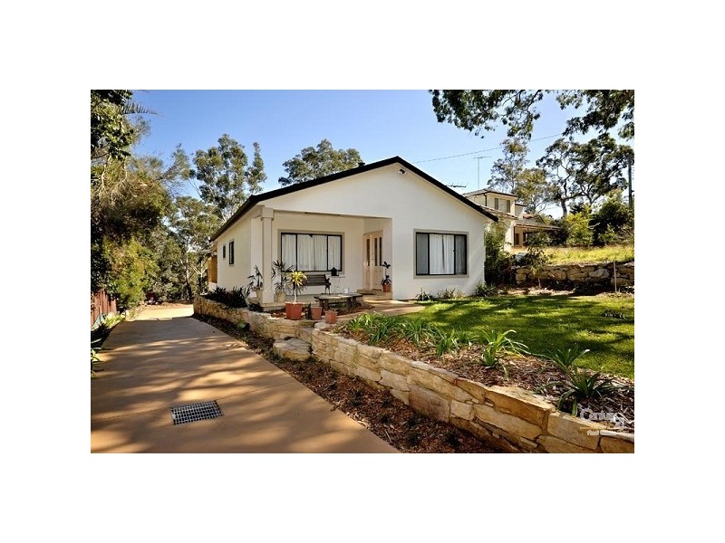 107 St George Cres, Sandy Point NSW 2172