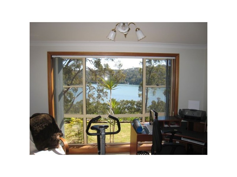 2/28 Burley Close, Illawong NSW 2234