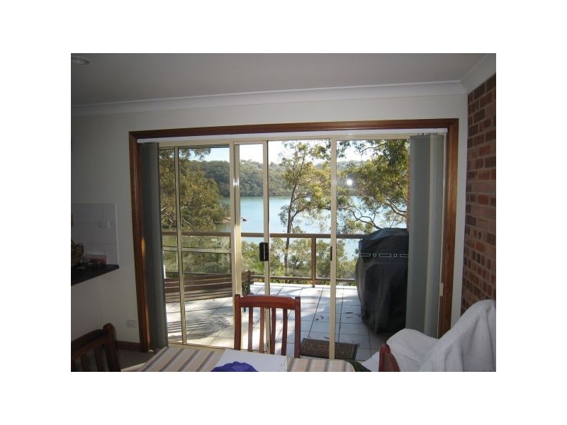 2/28 Burley Close, Illawong NSW 2234