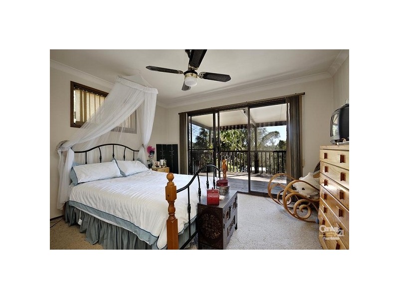 242A Henry Lawson Drive, Georges Hall NSW 2198