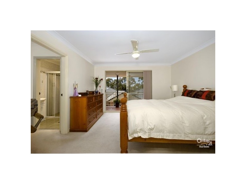 7/2a Charlotte Place, Illawong NSW 2234