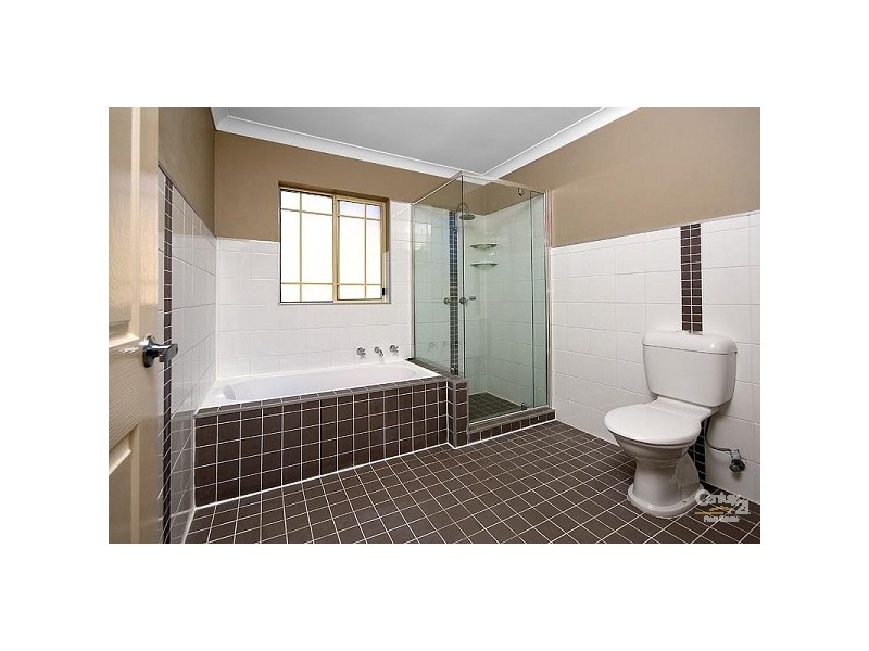 11/24 Arnold Place, Menai NSW 2234