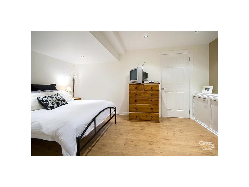 11/24 Arnold Place, Menai NSW 2234