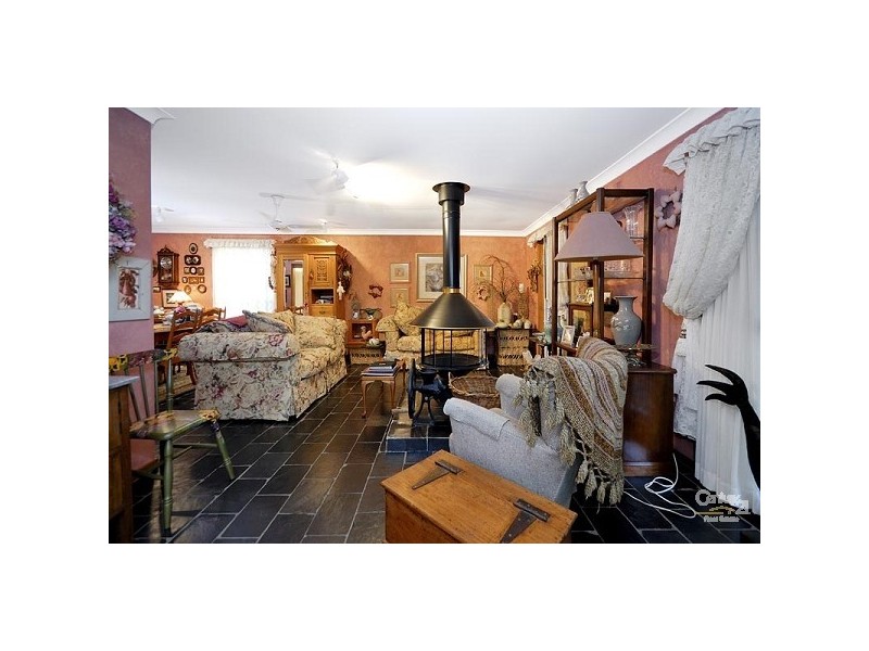 15 Blackwattle Place, Alfords Point NSW 2234