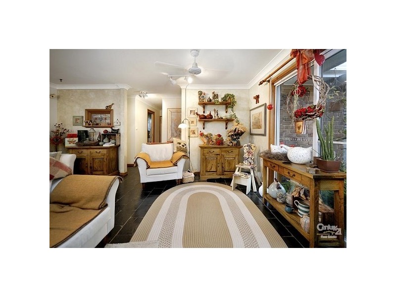 15 Blackwattle Place, Alfords Point NSW 2234