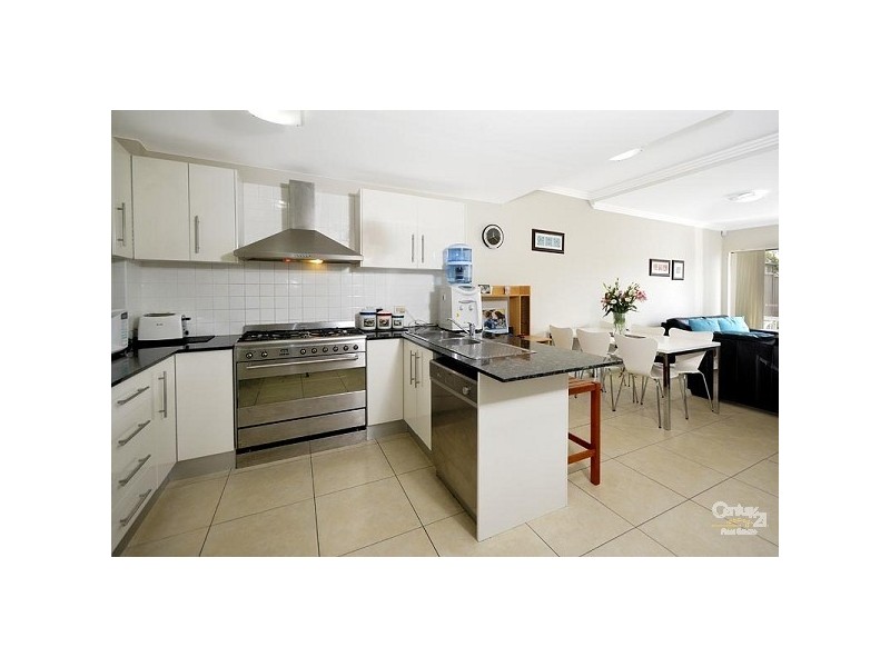 5/54 Osprey Drive, Illawong NSW 2234