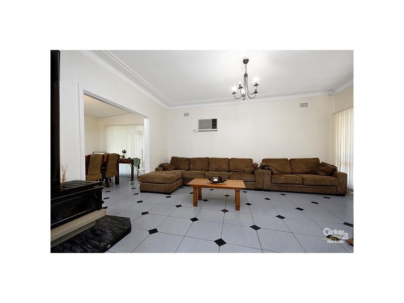 232 Henry Lawson Drive, Georges Hall NSW 2198