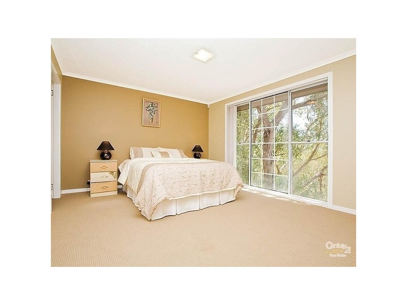 12 Kippax Place, Menai NSW 2234